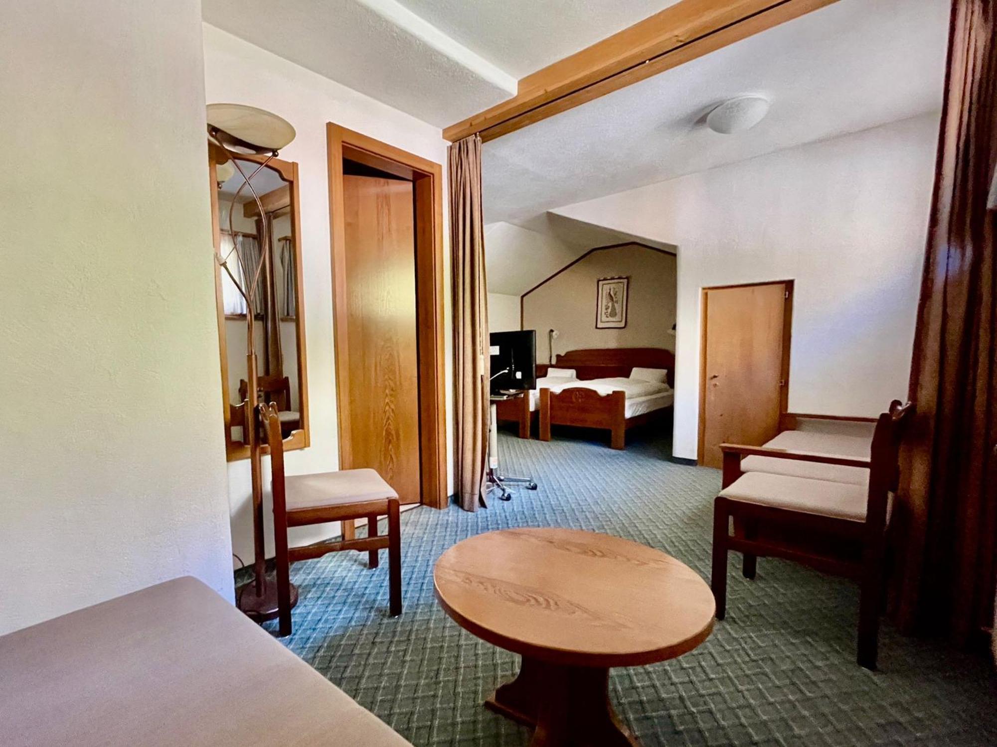 Hotel Chesa Grischa Sils Baselgia Exteriör bild