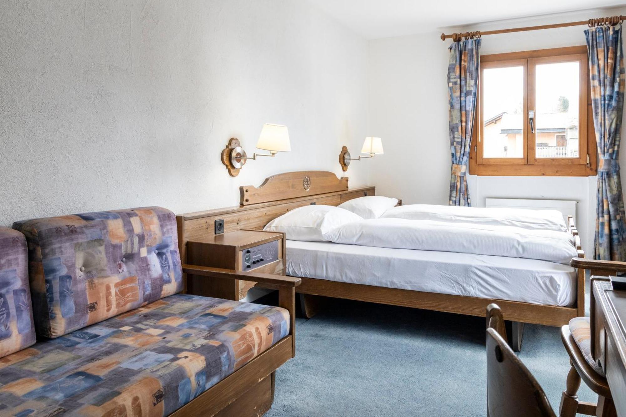 Hotel Chesa Grischa Sils Baselgia Exteriör bild