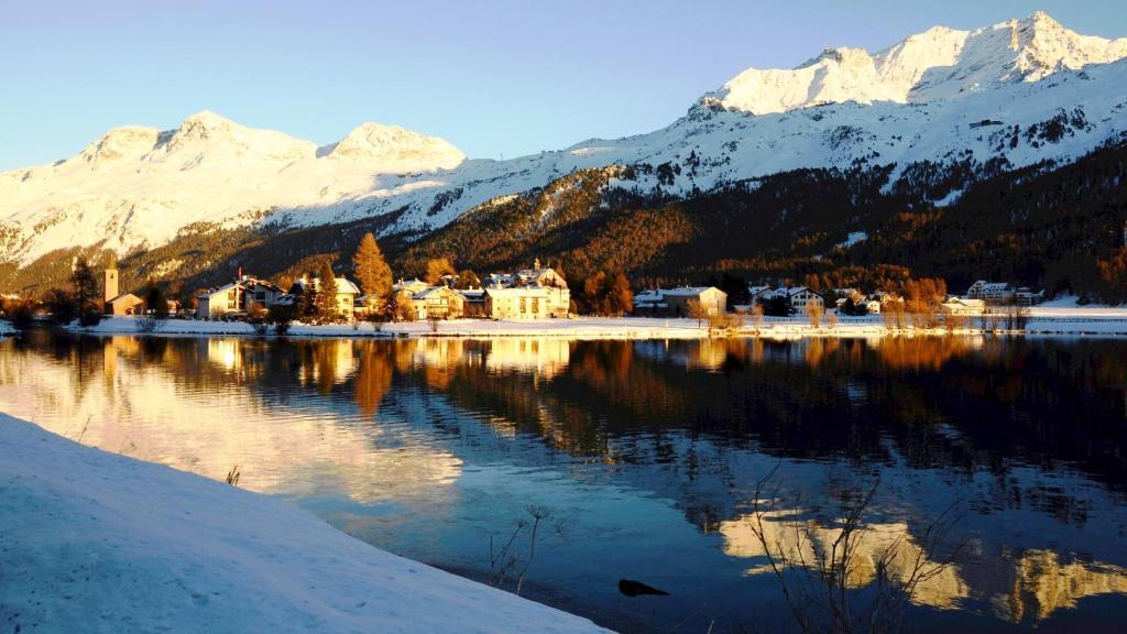 Hotel Chesa Grischa Sils Baselgia Exteriör bild