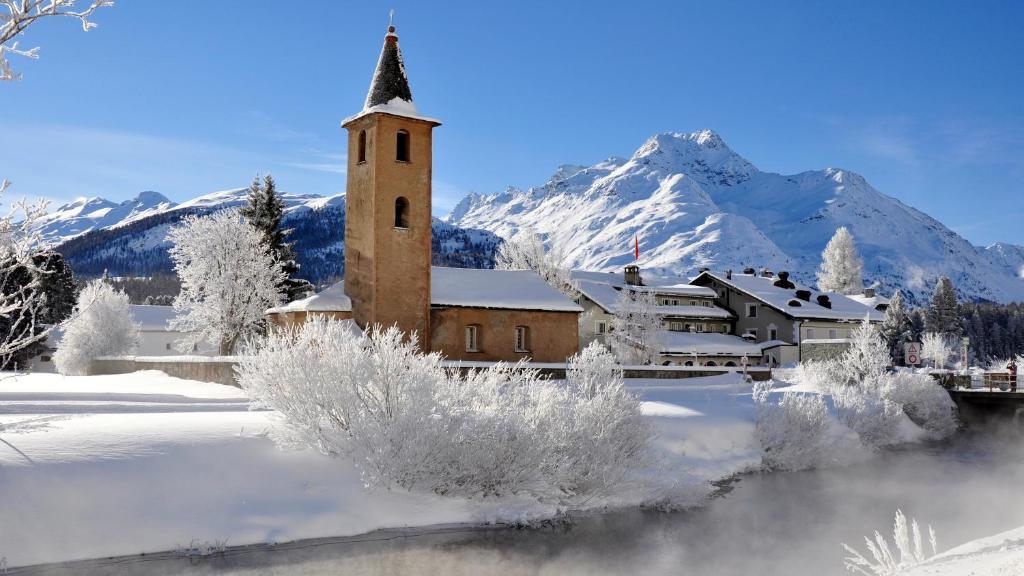 Hotel Chesa Grischa Sils Baselgia Exteriör bild